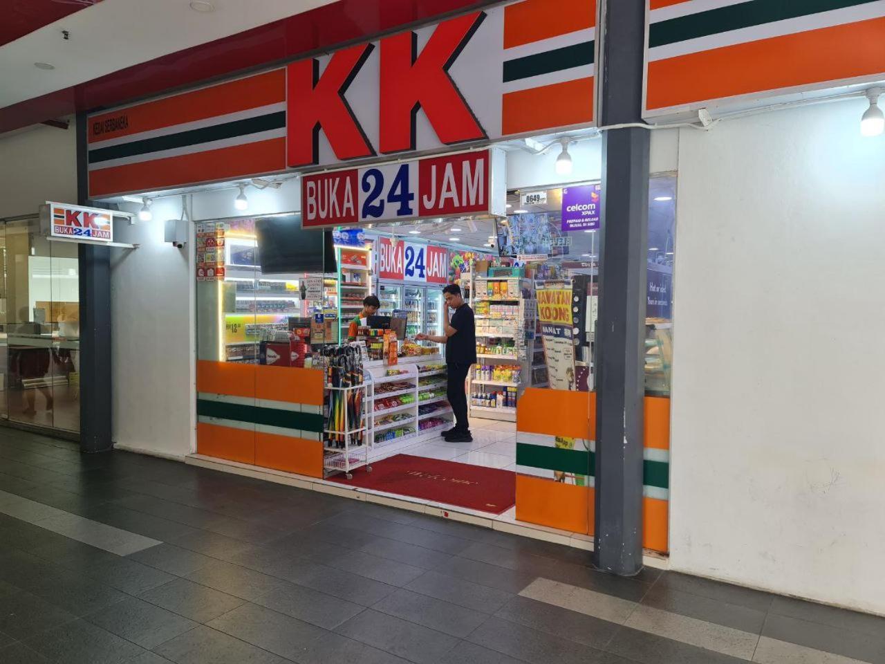 2-5Pax 1R1B Premium Suite, Opposite I-City Shopping Mall, Free Wifi 55" Smart Tv Shah Alam Exterior photo