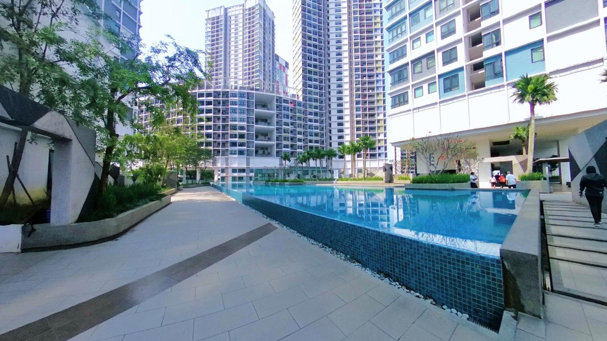 2-5Pax 1R1B Premium Suite, Opposite I-City Shopping Mall, Free Wifi 55" Smart Tv Shah Alam Exterior photo